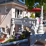 Charmante Maison Avec Jardin A Pierre-Chatel 71 M² Pierre-Chatel